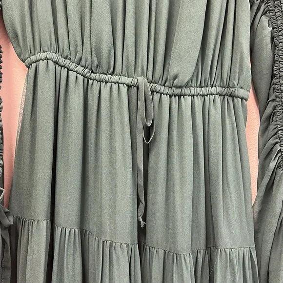 Noelle gathered silk midi dress - Picture 6 of 10